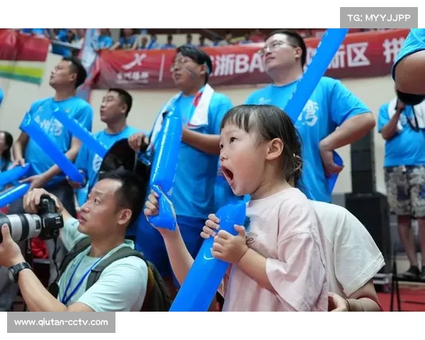 足球场馆无障碍改造提速,残疾球迷观赛体验升级 足球场馆无障碍改造提速,残疾球迷观赛体验升级